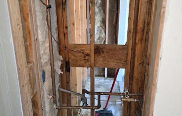 Frozen Pipe Water Removal in Wagoner, OK